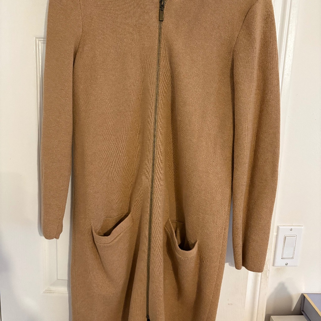 Long Zipped Sweater